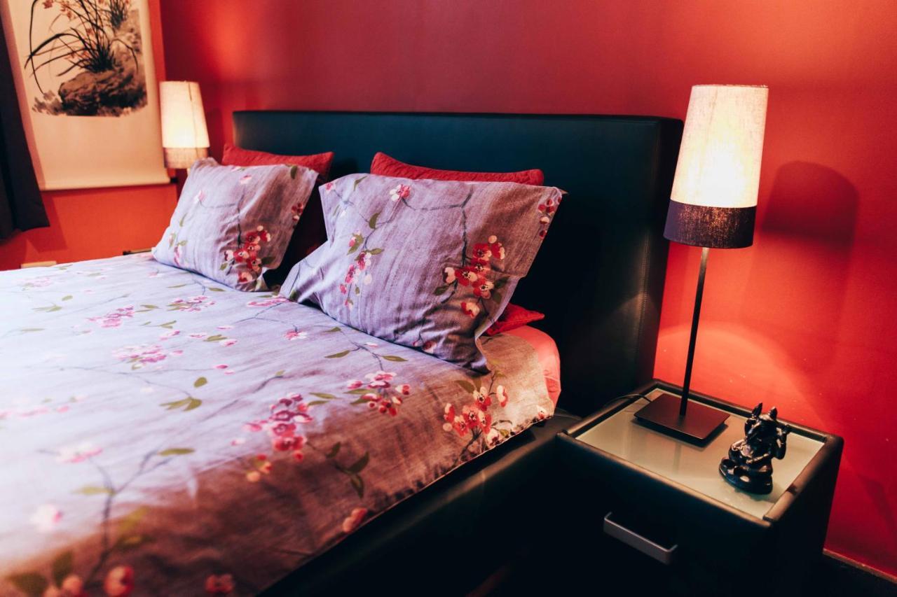 Au Plaisir Hotell Hastiere-par-dela Exteriör bild