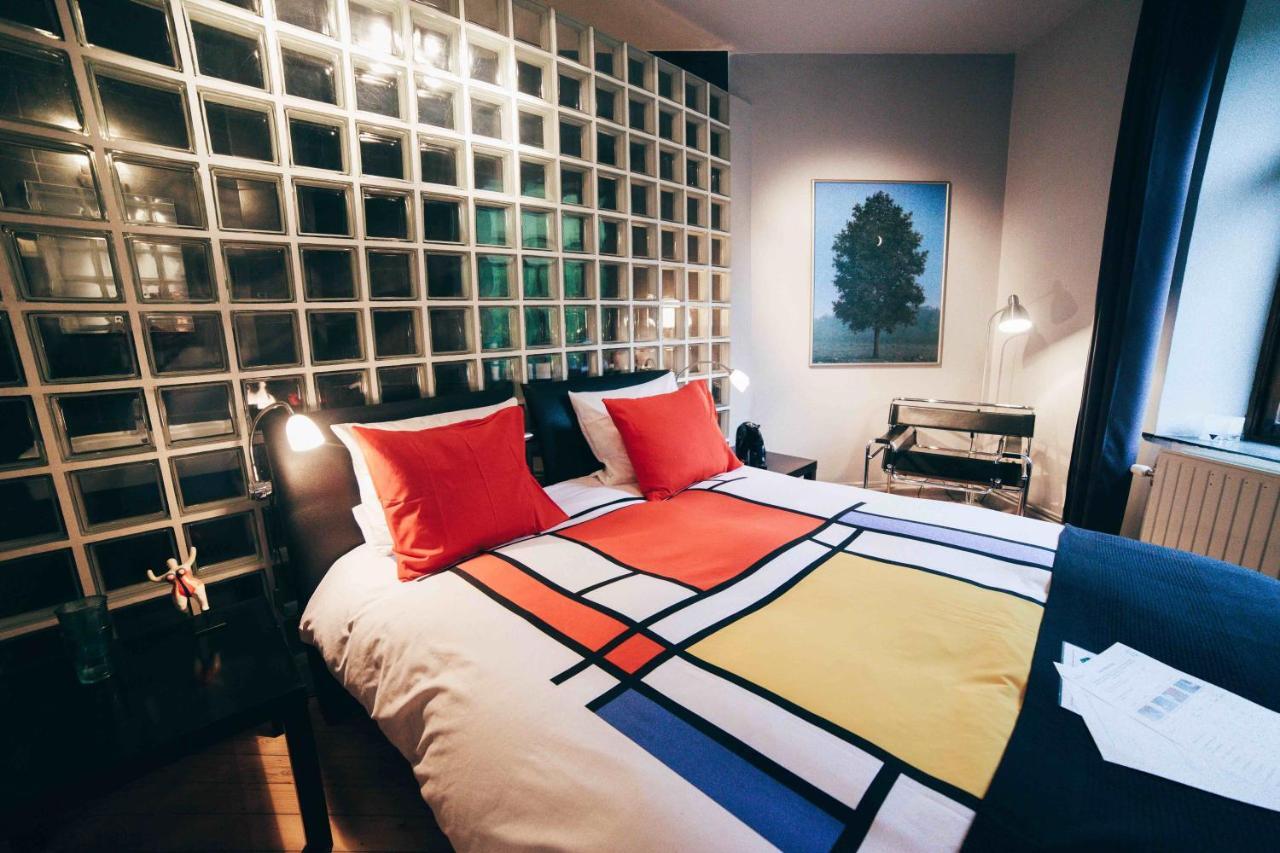 Au Plaisir Hotell Hastiere-par-dela Exteriör bild